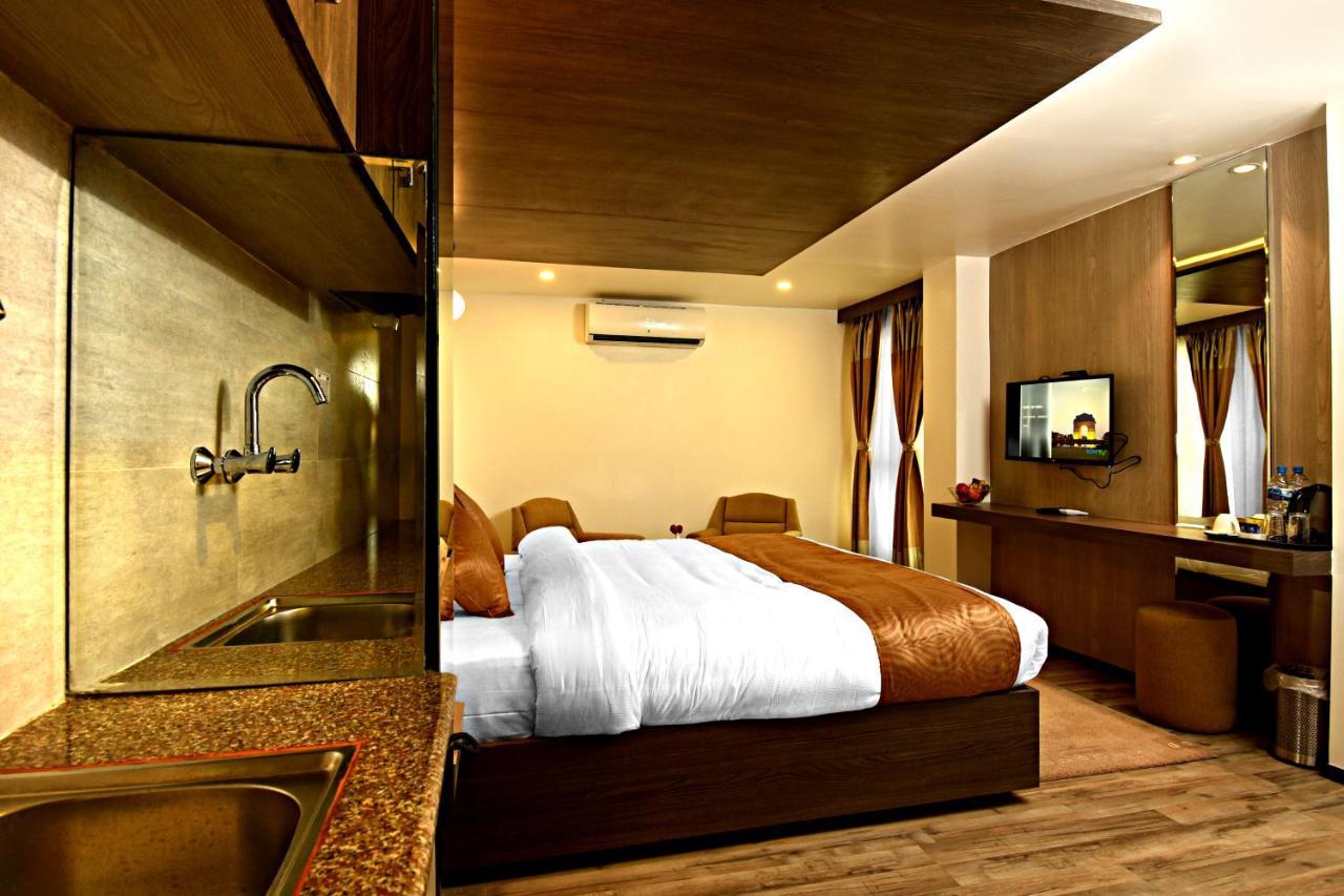 The Milestone Hotel Kathmandu Esterno foto