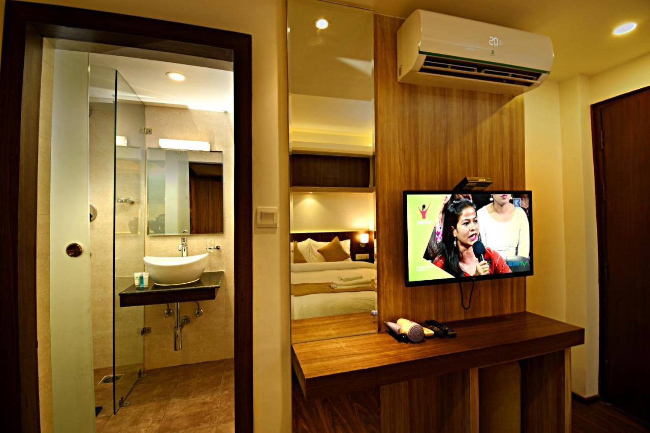 The Milestone Hotel Kathmandu Esterno foto