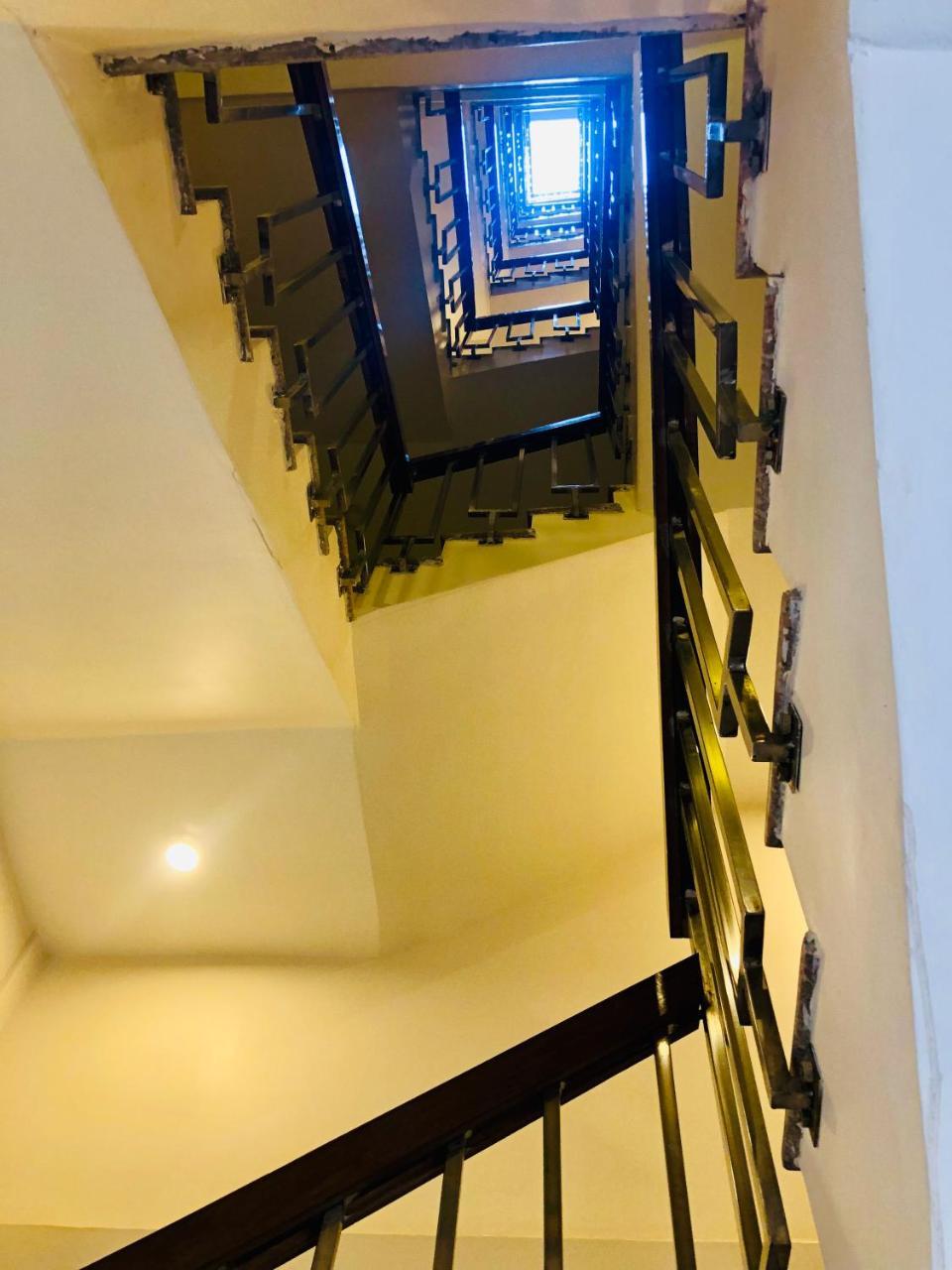 The Milestone Hotel Kathmandu Esterno foto
