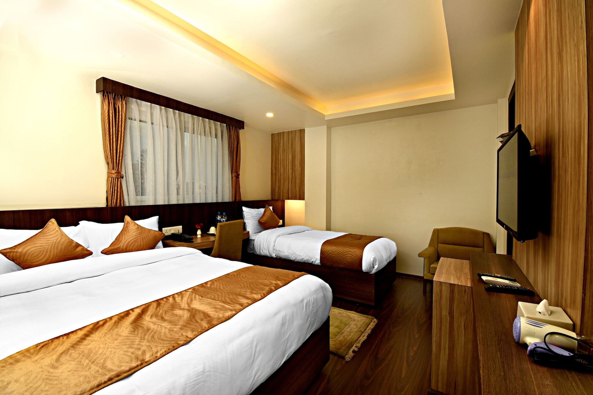 The Milestone Hotel Kathmandu Esterno foto